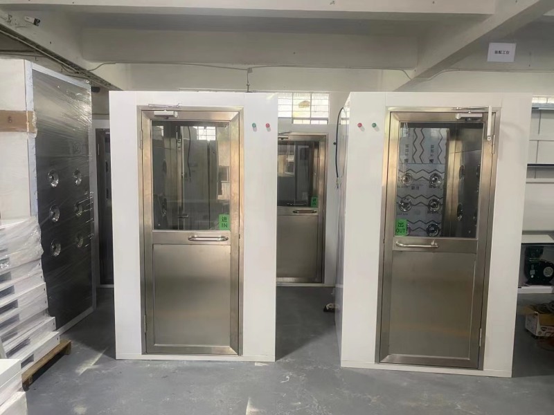 1696729605264001.jpg 風(fēng)淋室.jpg