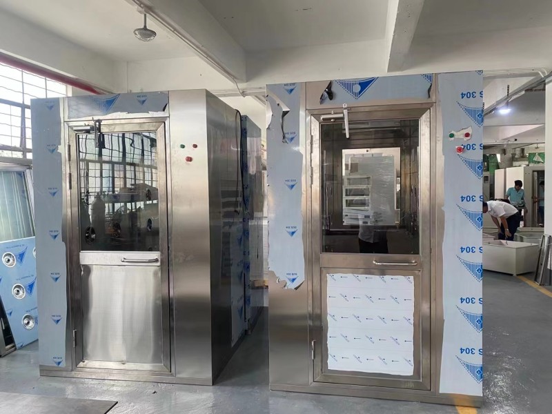 1696729866275178.jpg 風(fēng)淋室源頭廠家.jpg