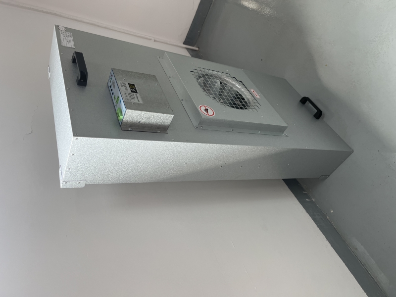 1697678169868560.jpg FFU直流電機1.jpg